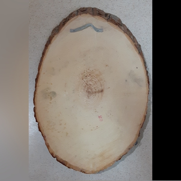 Make room for more collectibles. - Picture 9 of 9